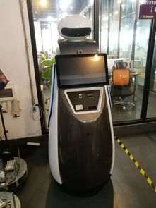 觸沃一體機引領智能叉車與搬運車新變革